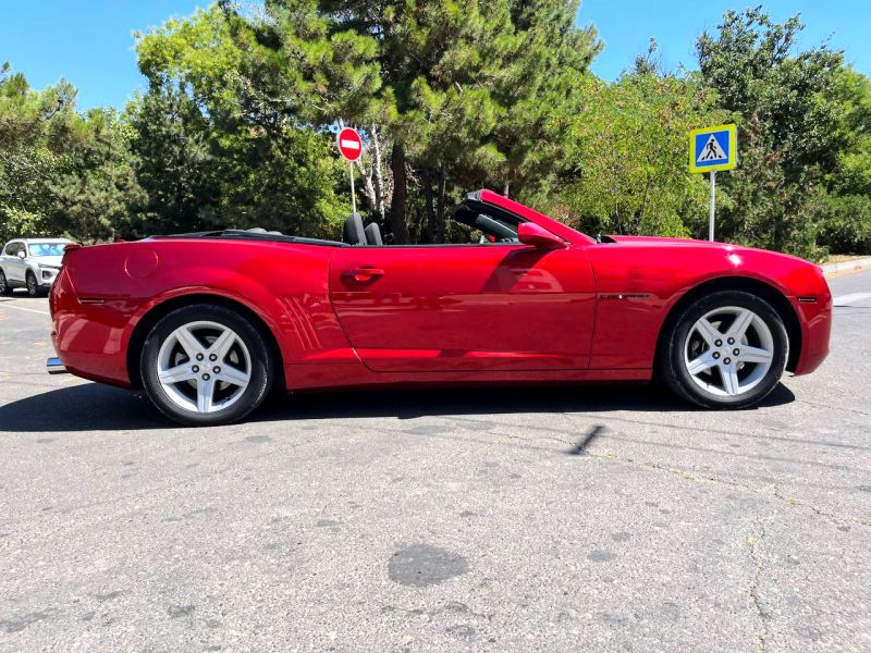 Chevrolet Camaro Спорт купе / Кабриолет